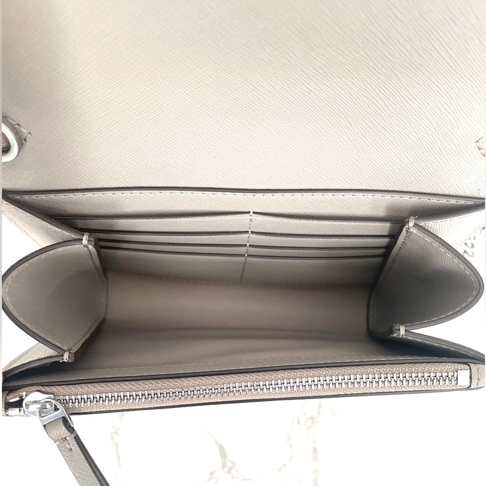 ❌❌SOLD❌❌ New Tory Burch Emerson Crossbody Wallet on Chain Gray - Picture 7 of 9